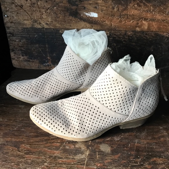 Suede Upper Leather Ankle Boots - Picture 2 of 5